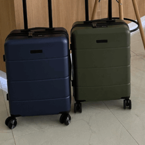 Den bästa kabinväskan 55 x 40 x 20 cm TEST + guide 2024